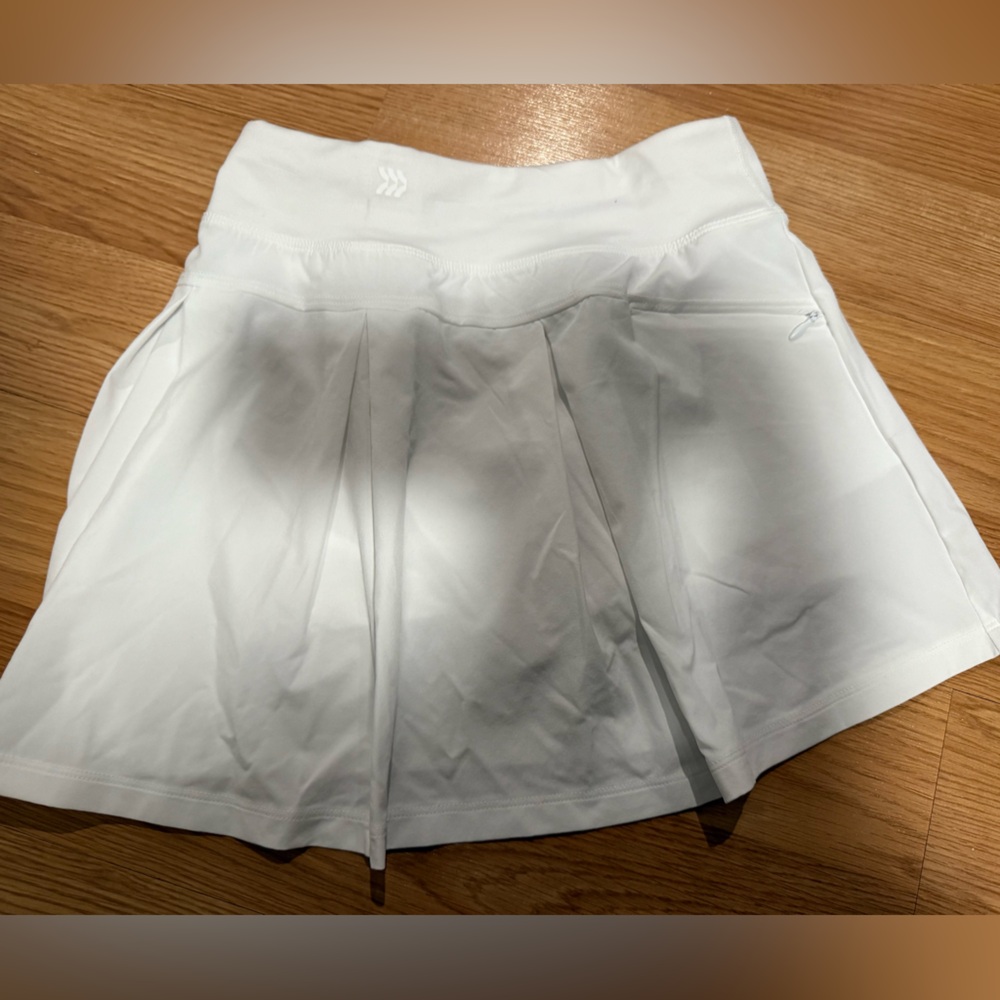 New girls All in Motion High-rise Tennis Athletic Skort White S-XS, S, L NWT…49 - Picture 3 of 16